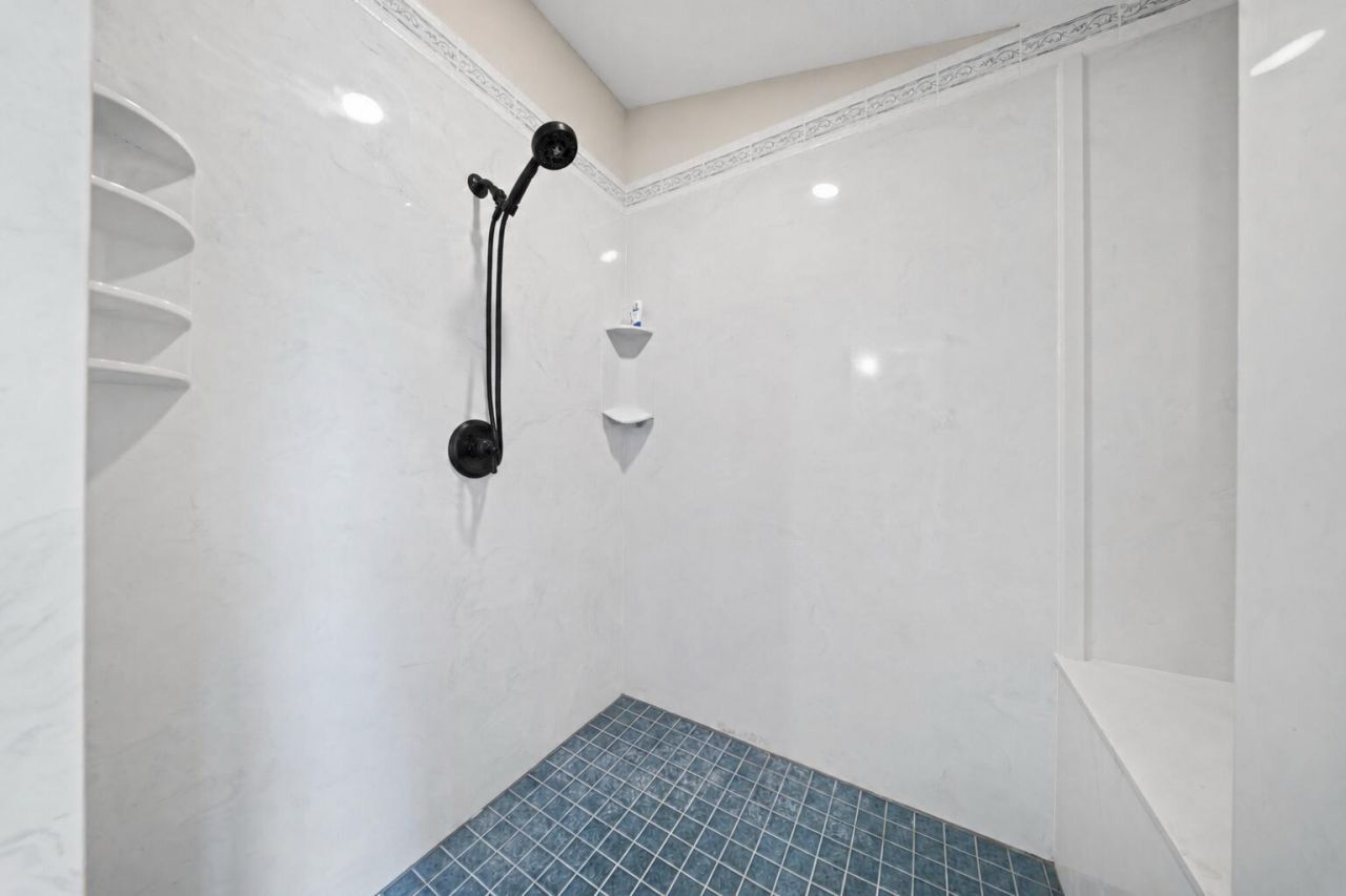8686 Andrews Avenue, Fort Pierce, FL 34945 Photo