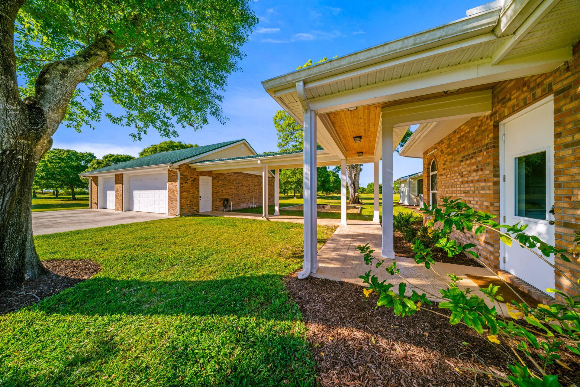 8686 Andrews Avenue, Fort Pierce, FL 34945 Photo