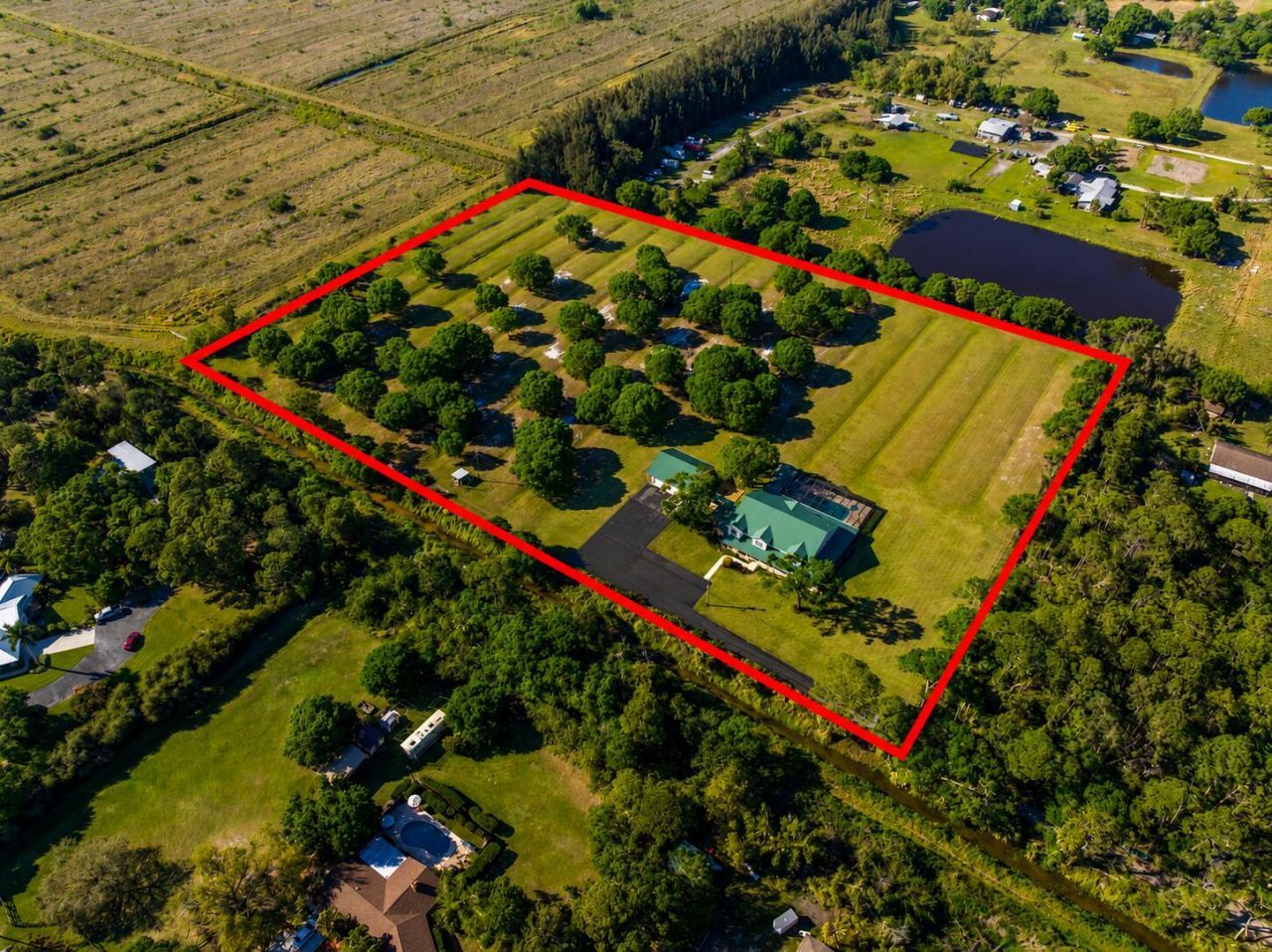 8686 Andrews Avenue, Fort Pierce, FL 34945 Photo