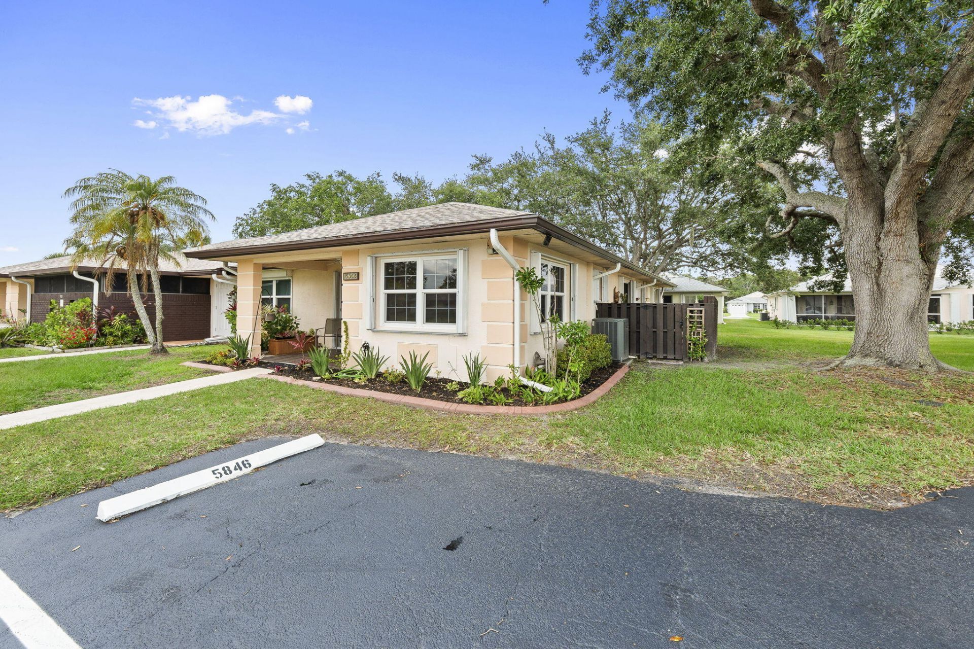 5846 Summerfield Court, Unit 51, Fort Pierce, FL 34982 Photo