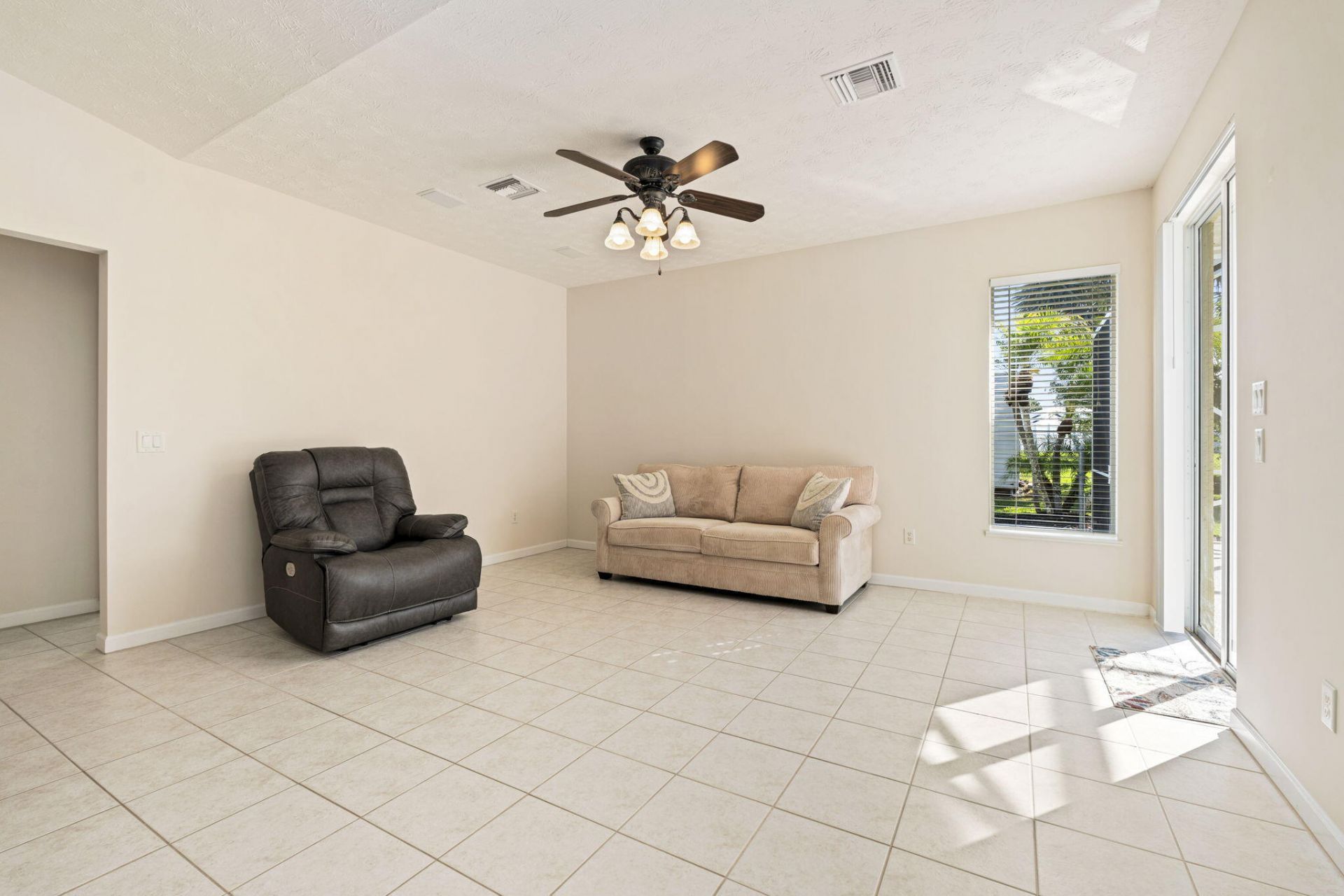 5373 NW Rugby Drive, Port Saint Lucie, FL 34983 Photo