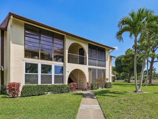 5773 La Paseos Drive, Unit D-2, Greenacres, FL 33463