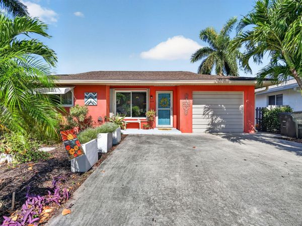 1525 N M Street, Lake Worth Beach, FL 33460
