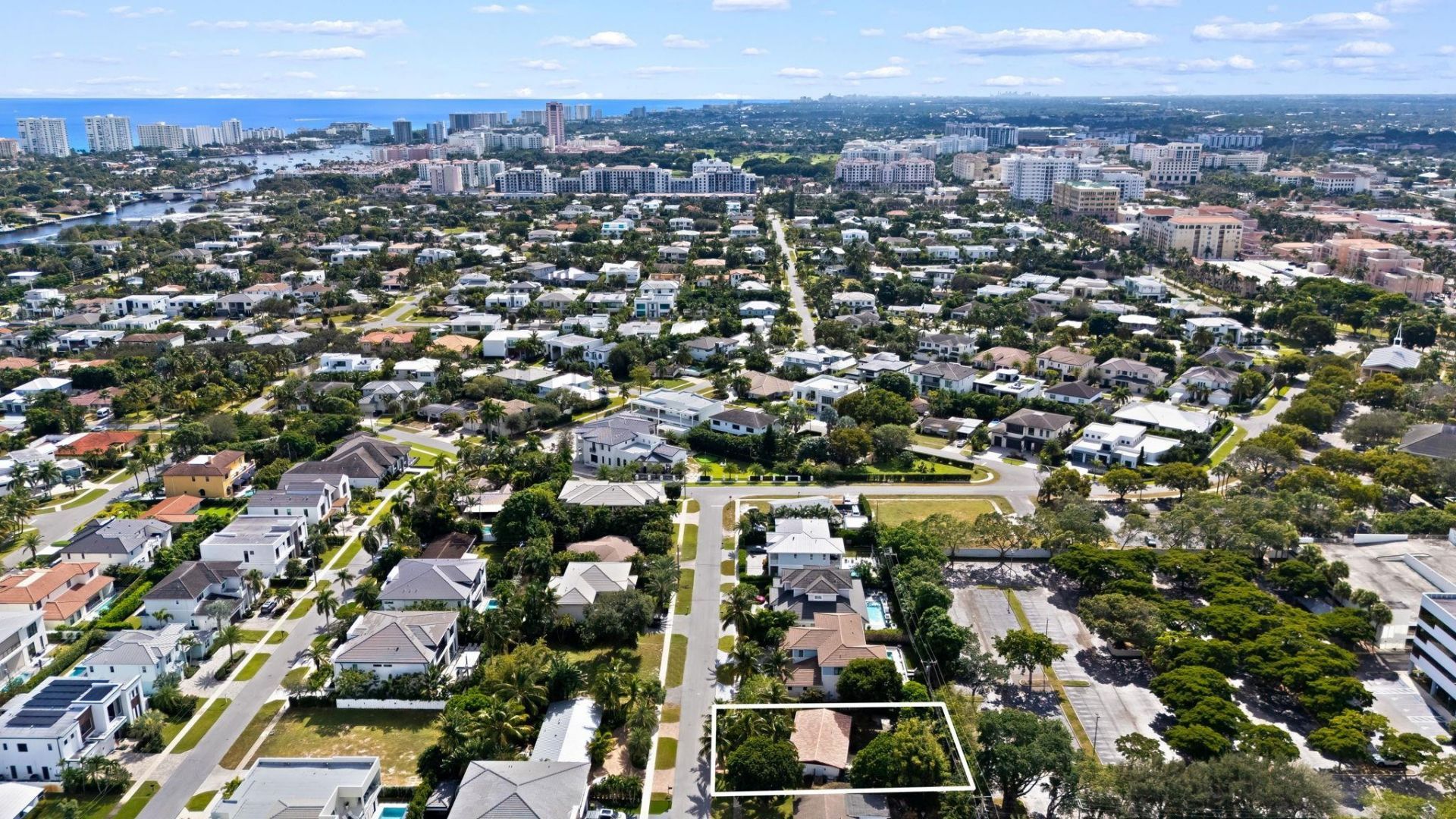1001 NE 2nd Terrace, Boca Raton, FL 33432 Photo