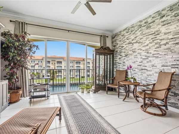 19 Harbour Isle Drive W, Unit 305, Hutchinson Island, FL 34949