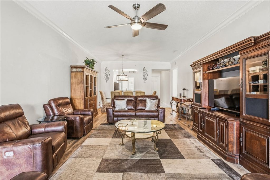 19 Harbour Isle Drive W, Unit 305, Hutchinson Island, FL 34949 Photo