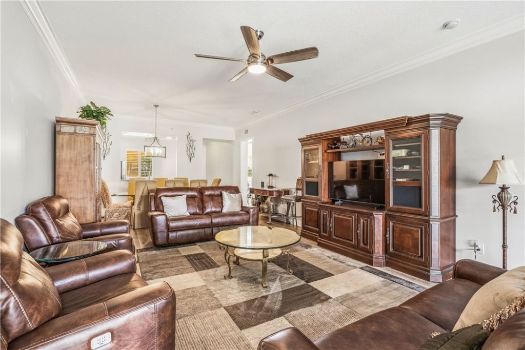 19 Harbour Isle Drive W, Unit 305, Hutchinson Island, FL 34949 Photo