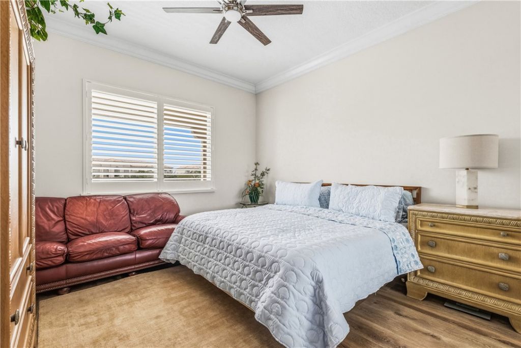 19 Harbour Isle Drive W, Unit 305, Hutchinson Island, FL 34949 Photo