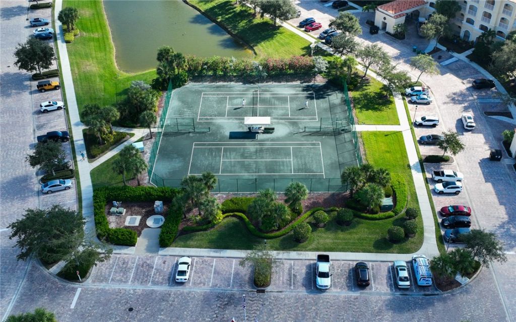 19 Harbour Isle Drive W, Unit 305, Hutchinson Island, FL 34949 Photo