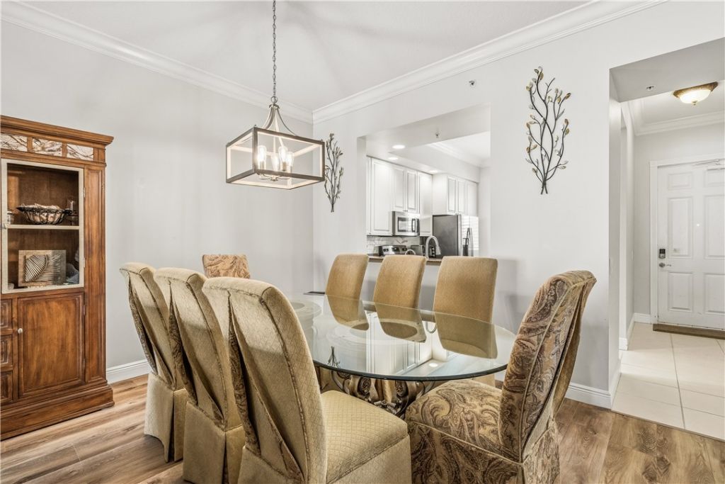 19 Harbour Isle Drive W, Unit 305, Hutchinson Island, FL 34949 Photo