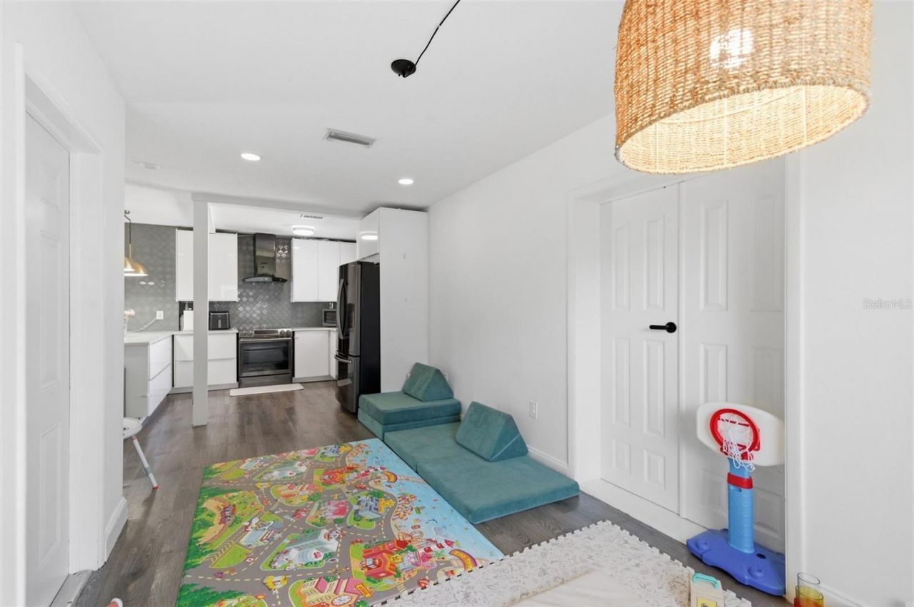 2150 76th Street N, Saint Petersburg, FL 33710 Photo