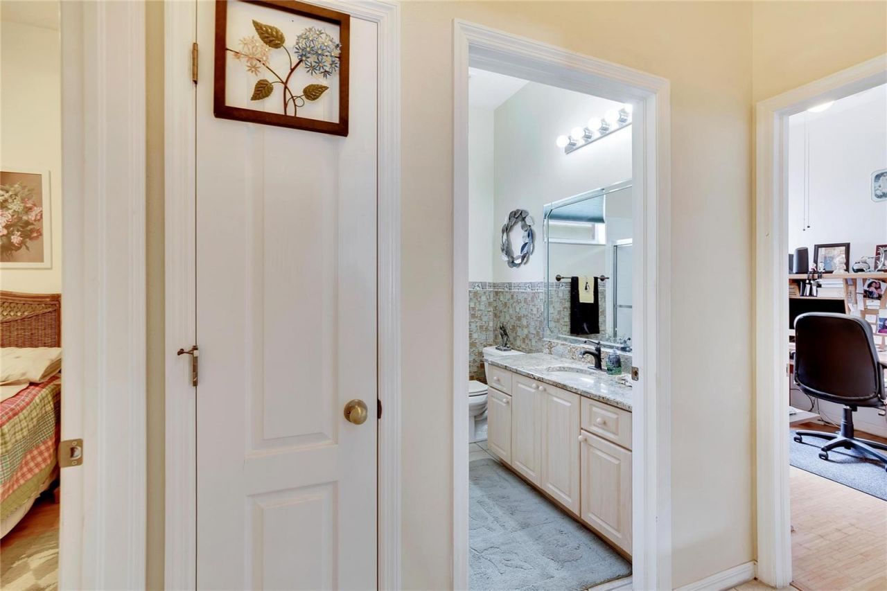 813 Innergary Place , Valrico, FL 33594 Photo