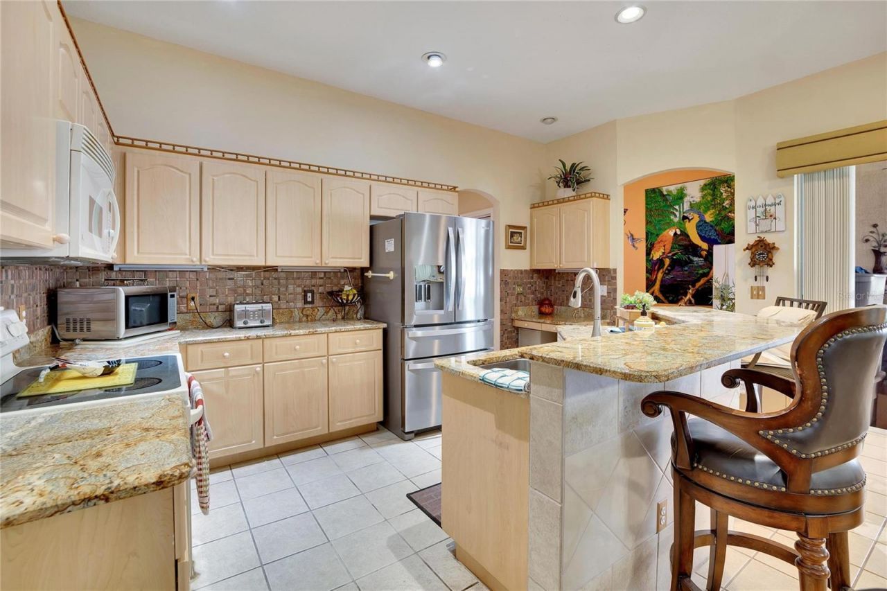 813 Innergary Place , Valrico, FL 33594 Photo