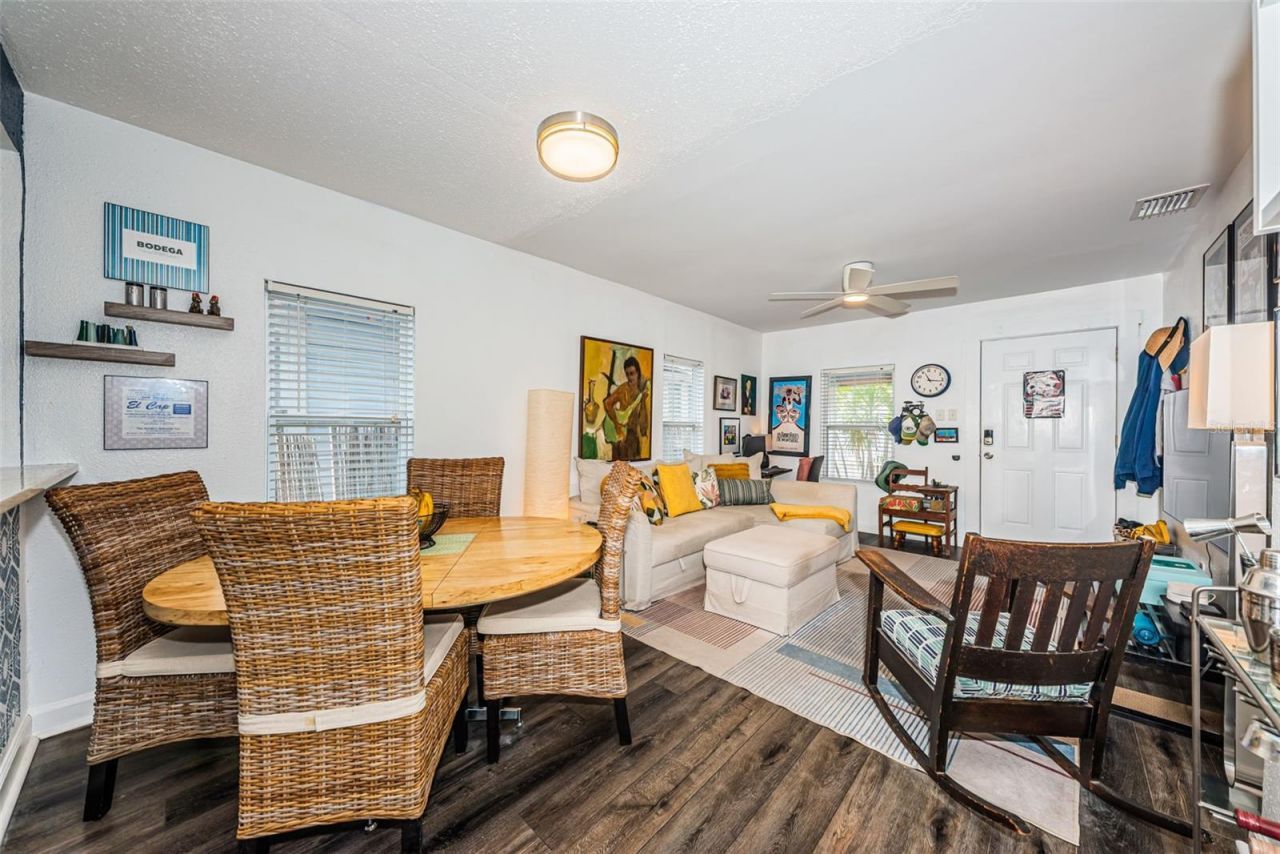 547 15th Street N, Saint Petersburg, FL 33705 Photo
