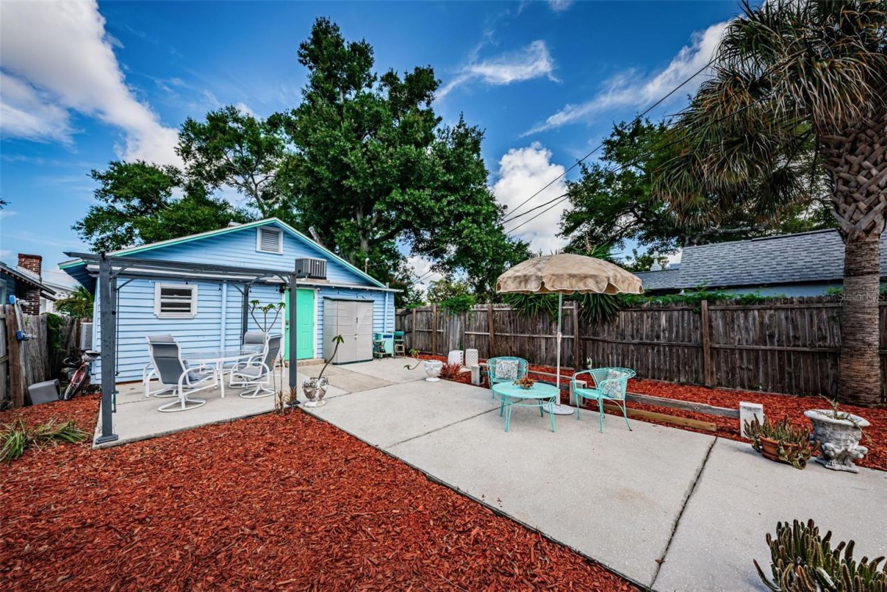 547 15th Street N, Saint Petersburg, FL 33705 Photo