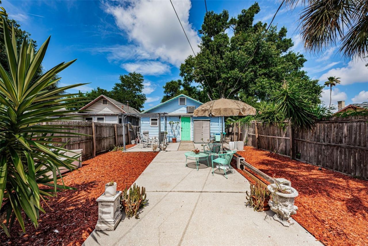 547 15th Street N, Saint Petersburg, FL 33705 Photo