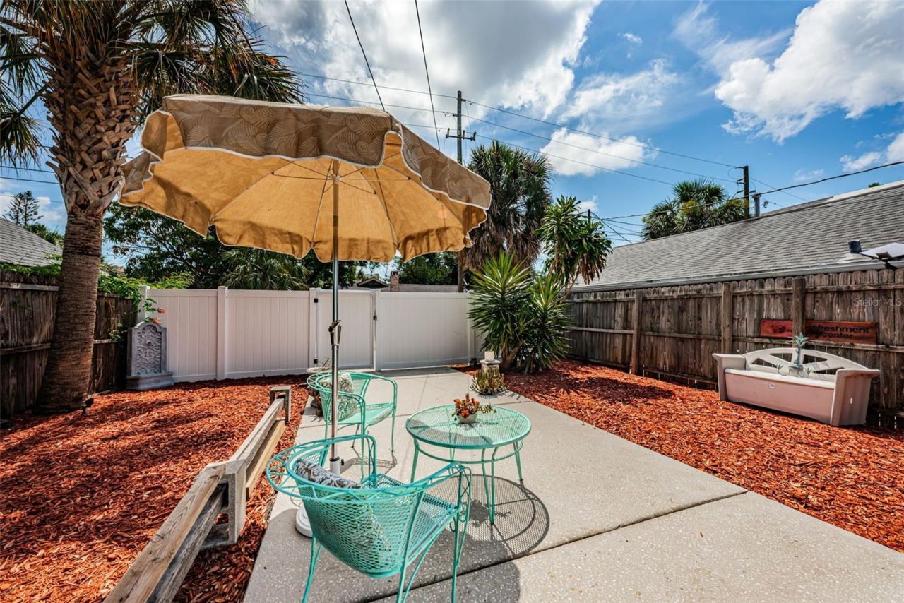 547 15th Street N, Saint Petersburg, FL 33705 Photo