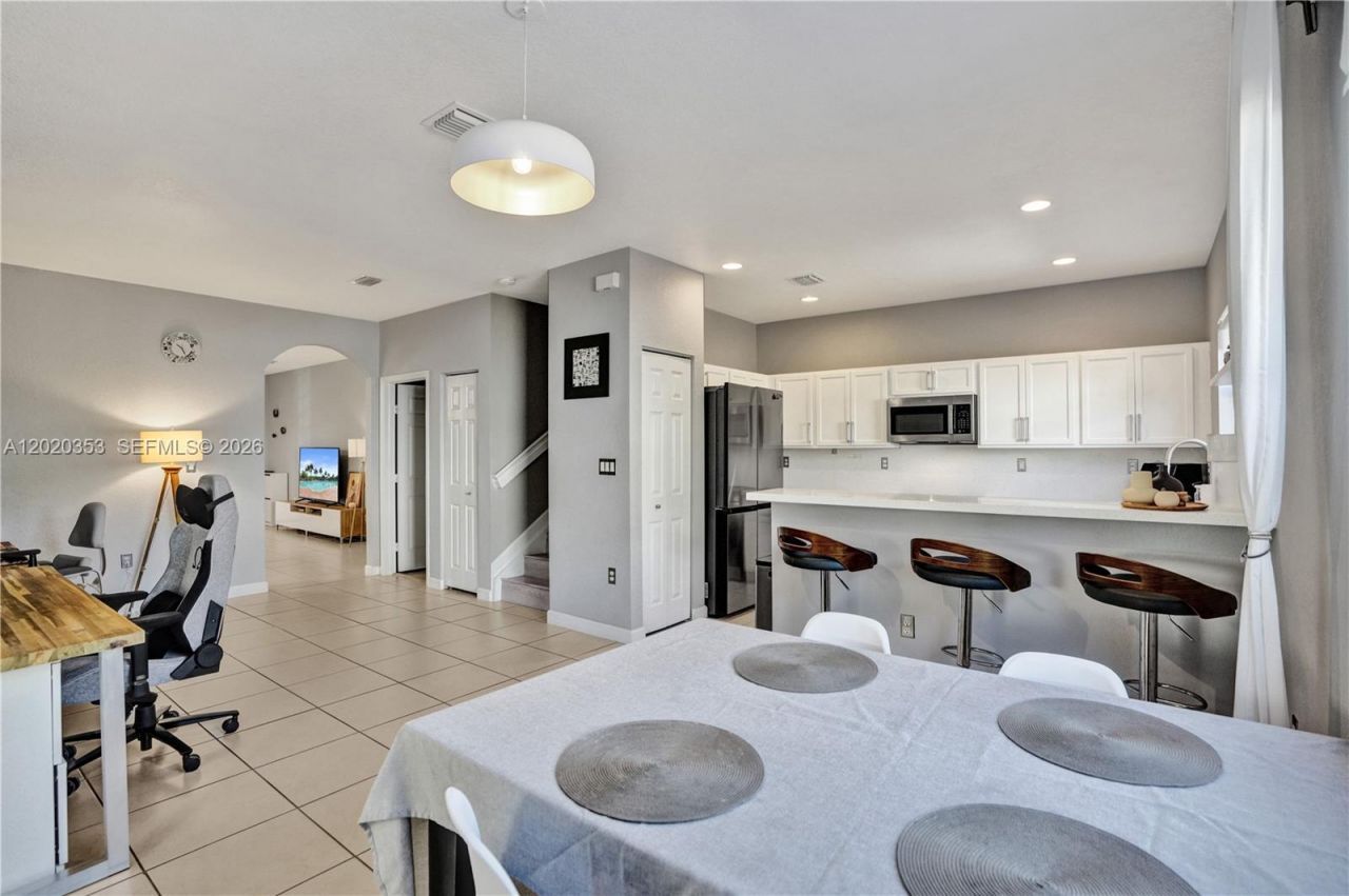22744 SW 88th Path , Miami, FL 33190 Photo