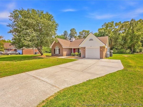 199 Drew Street , Raeford, NC 28376