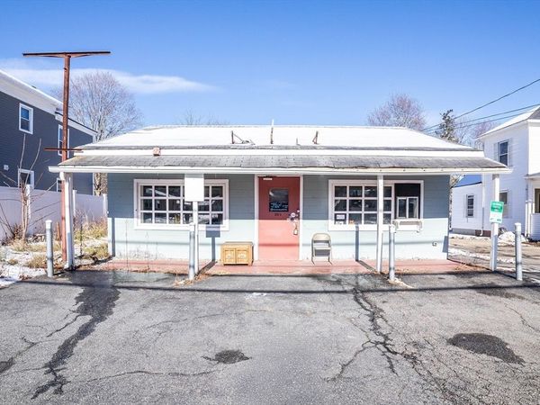 382 Water, Clinton, MA 01510