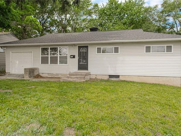 11004 Blue Ridge Boulevard, Kansas City, MO 64134