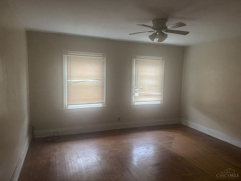 3549 Idlewild Avenue, Cincinnati, OH 45207 Photo 3