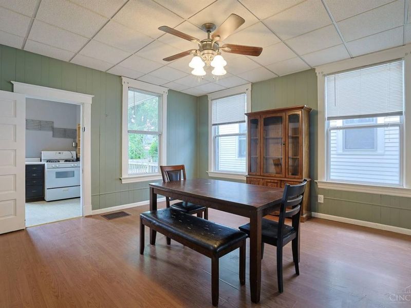 528 Linden Street, Elmwood Place, OH 45216 Photo 7