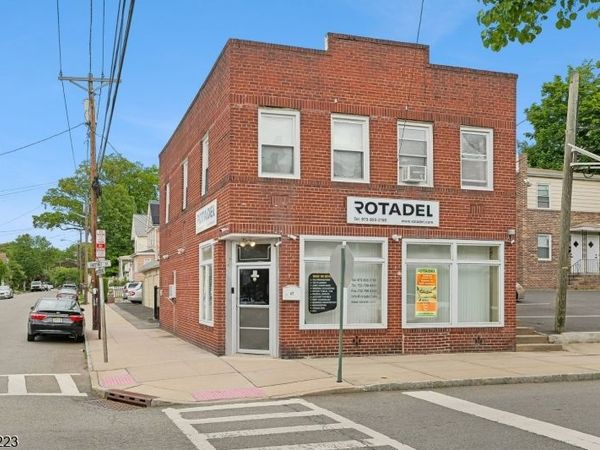 47 Chestnut St, West Orange, NJ 07052