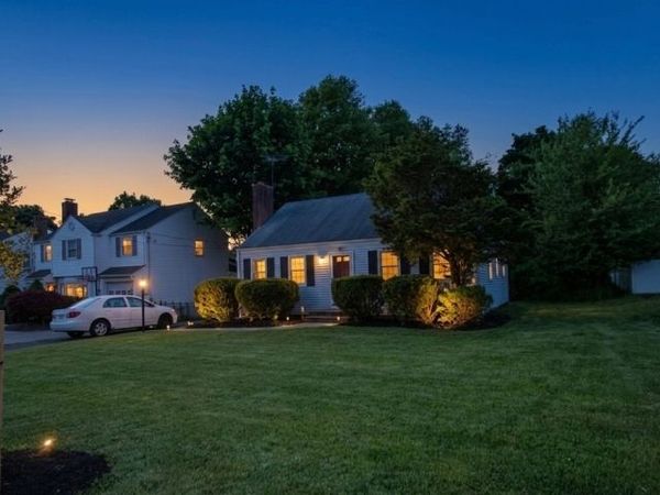 34 Union St, Hawthorne, NJ 07506