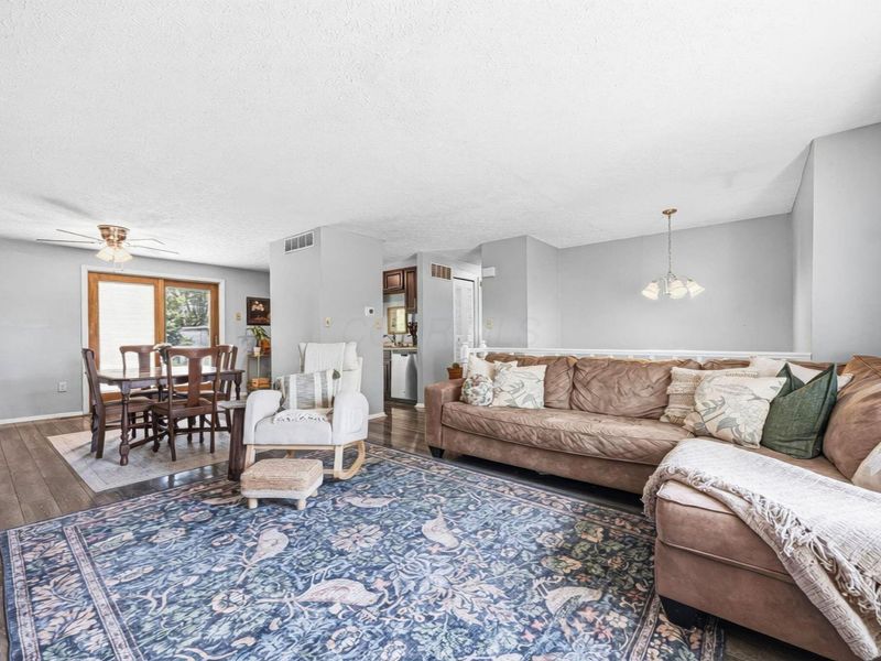 348 Forestwood Drive, Columbus, OH 43230 Photo 10