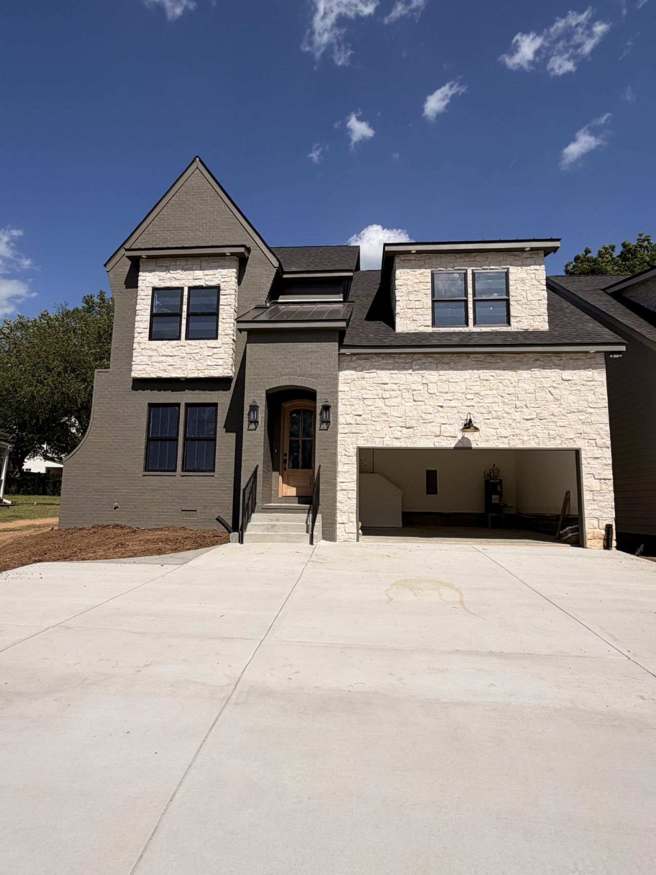 2308 Burns St , Nashville, TN 37216 Main Photo