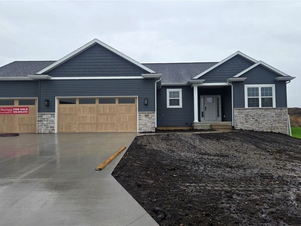 829 Longbow Court, Marion, IA 52302