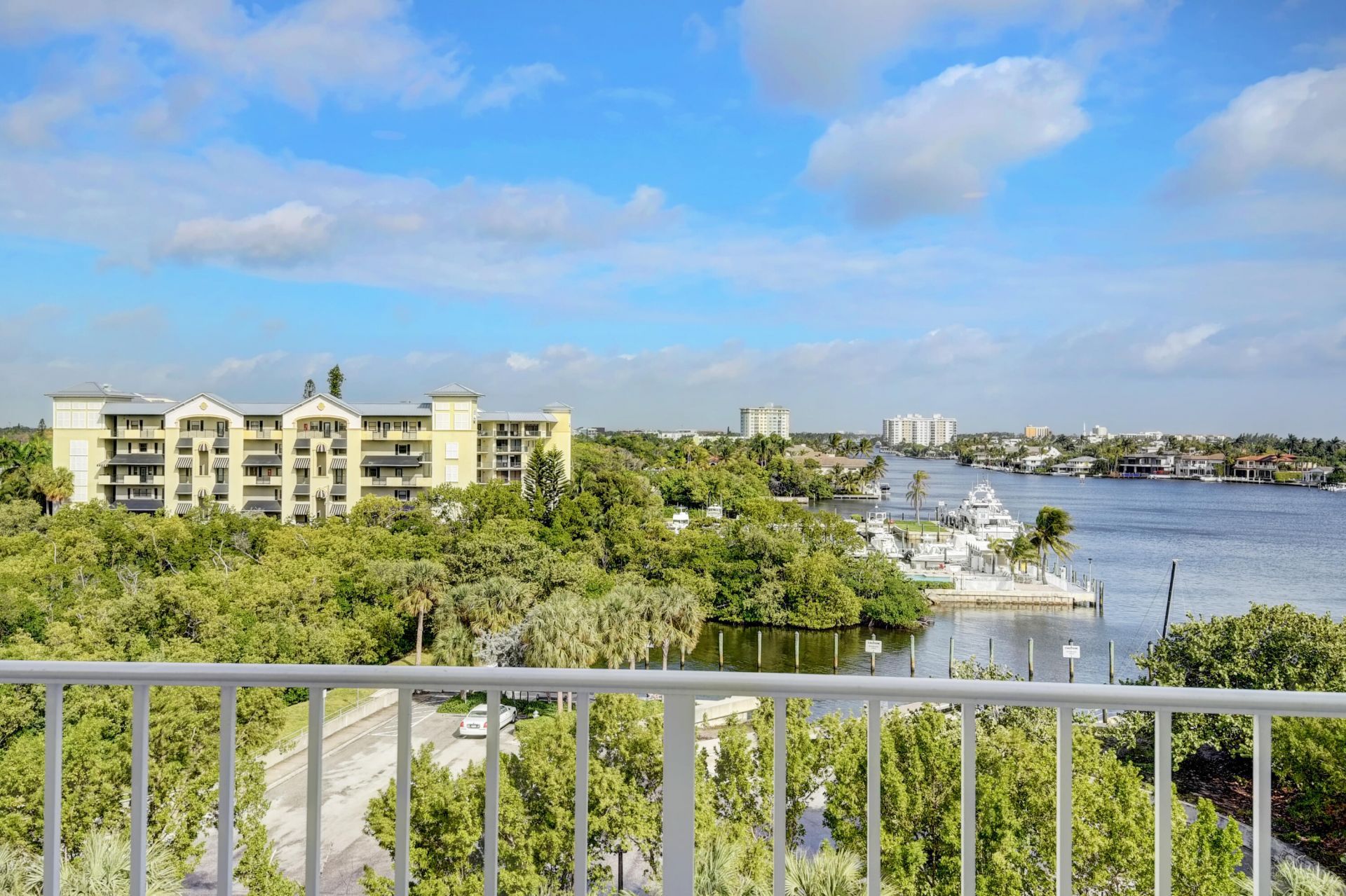 1 Harbourside Drive, Unit 3702, Delray Beach, FL 33483 Photo