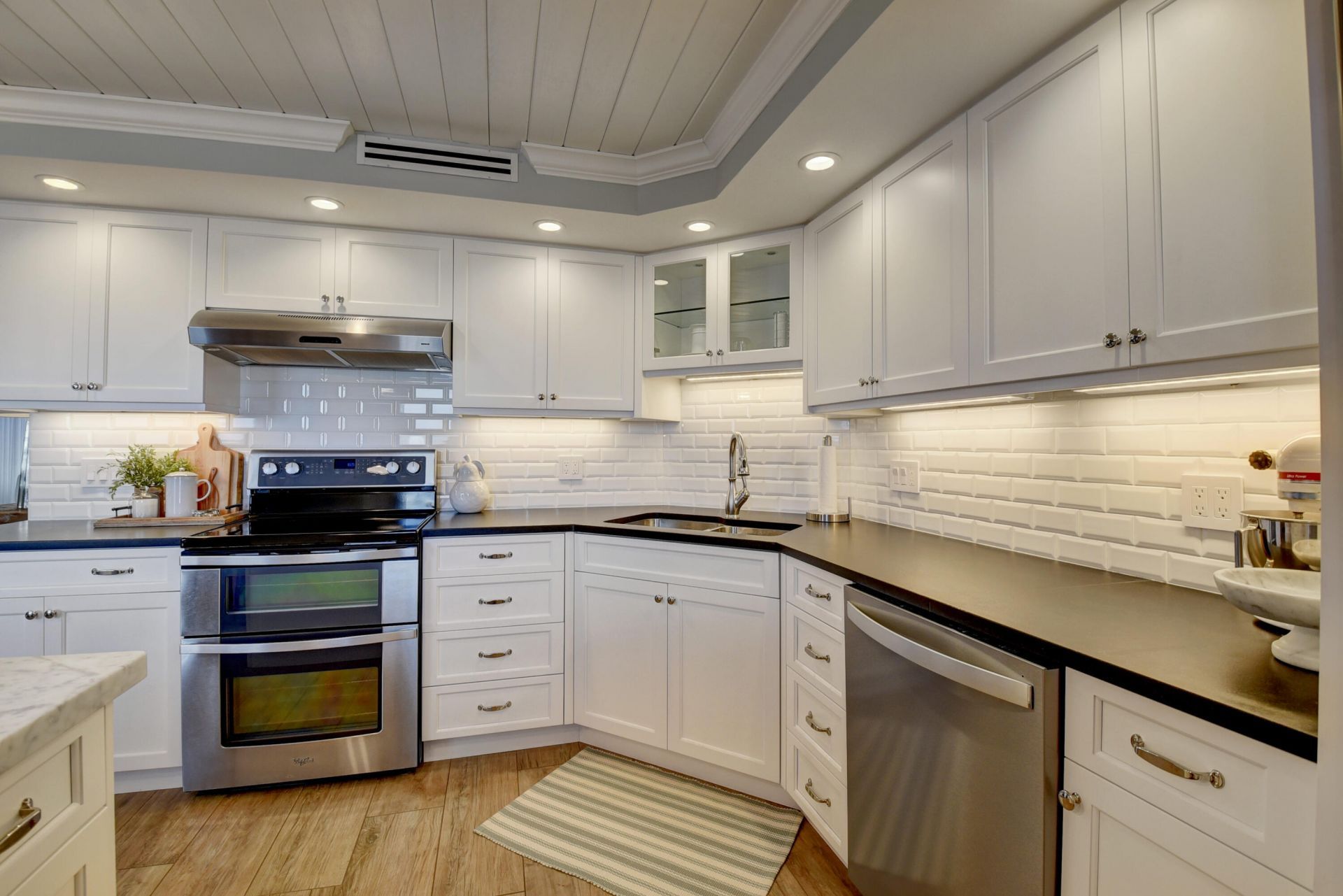 1 Harbourside Drive, Unit 3702, Delray Beach, FL 33483 Photo