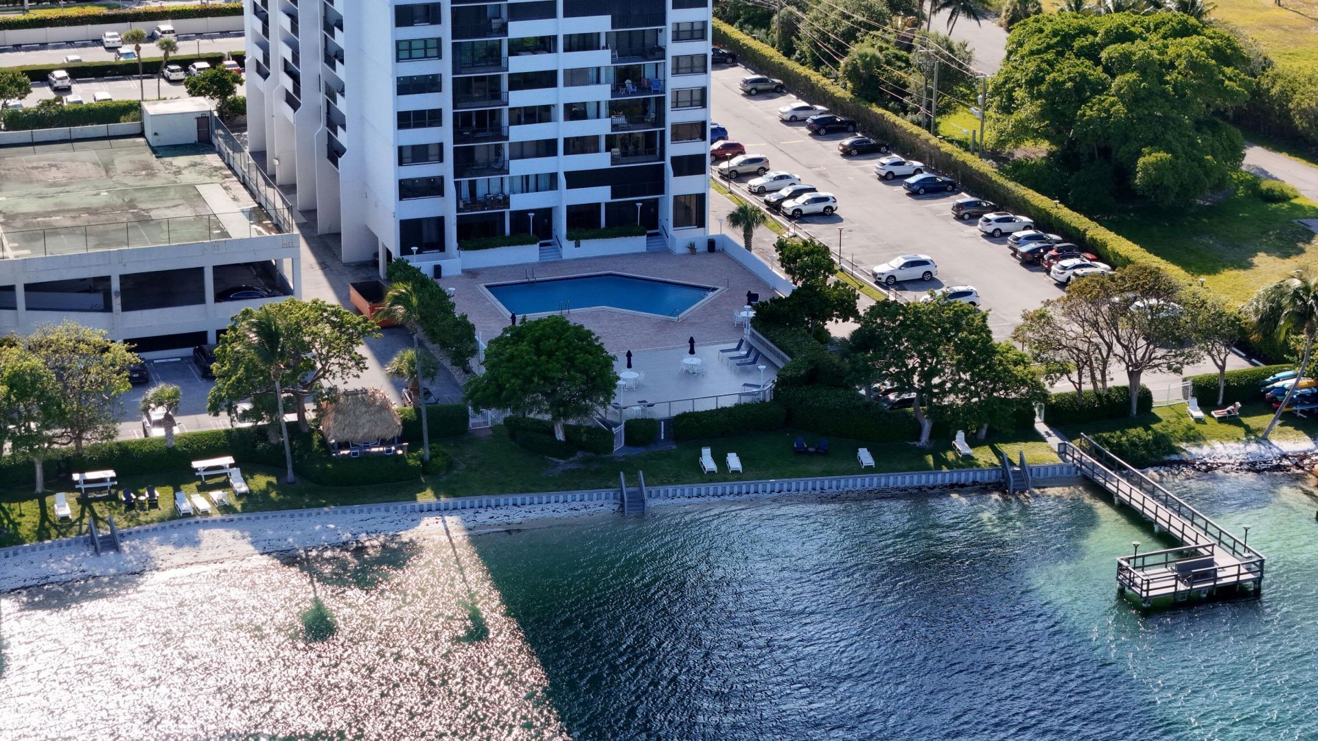 5600 N Flagler Drive, Unit 905, West Palm Beach, FL 33407 Photo