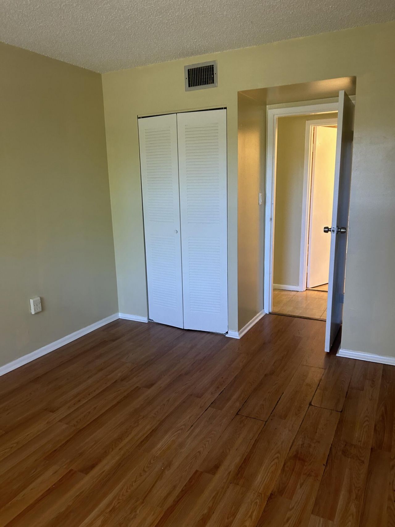 4304 NW 9th, Unit 2-2d, Deerfield Beach, FL 33064 Photo