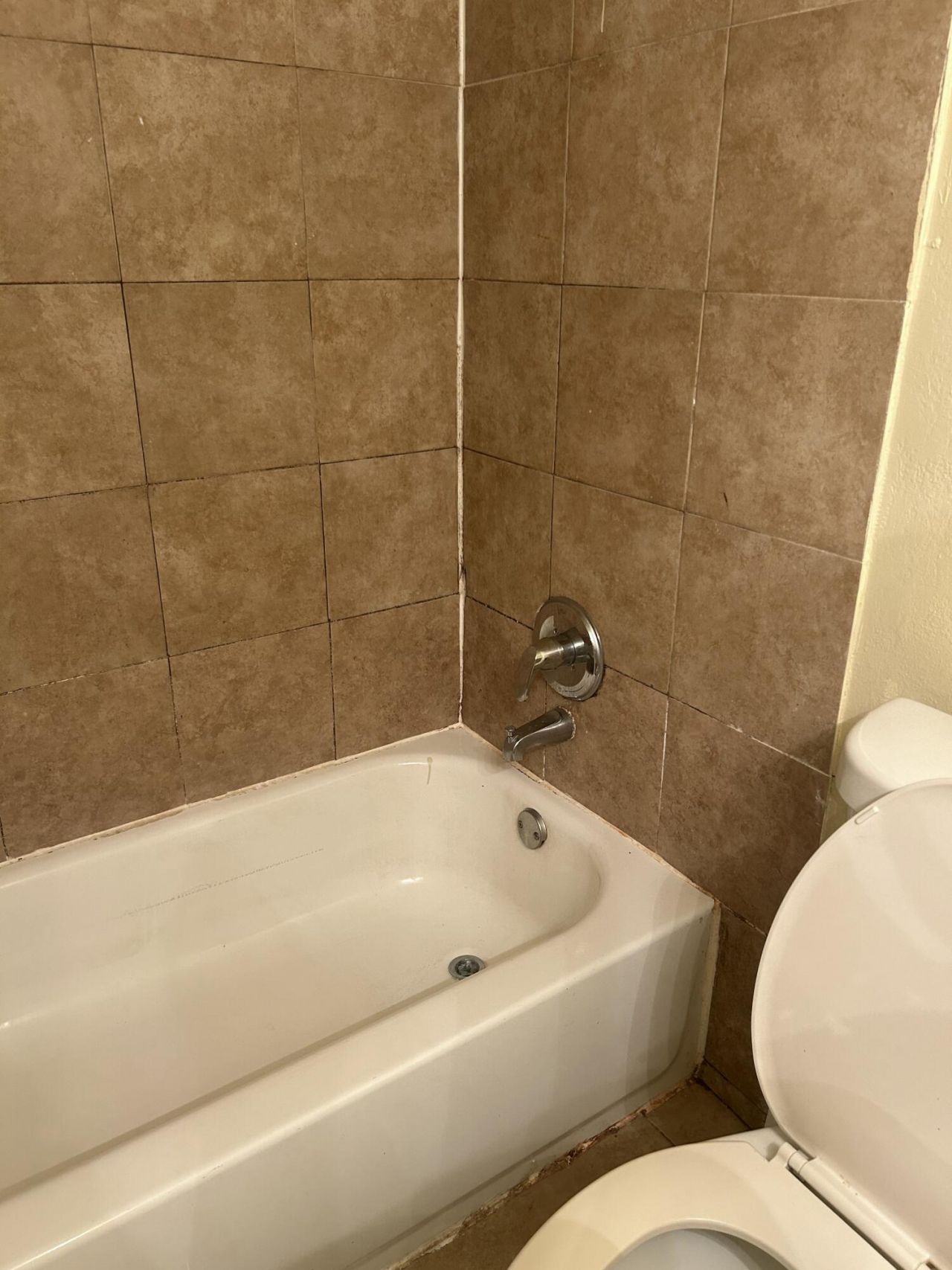 4304 NW 9th, Unit 2-2d, Deerfield Beach, FL 33064 Photo