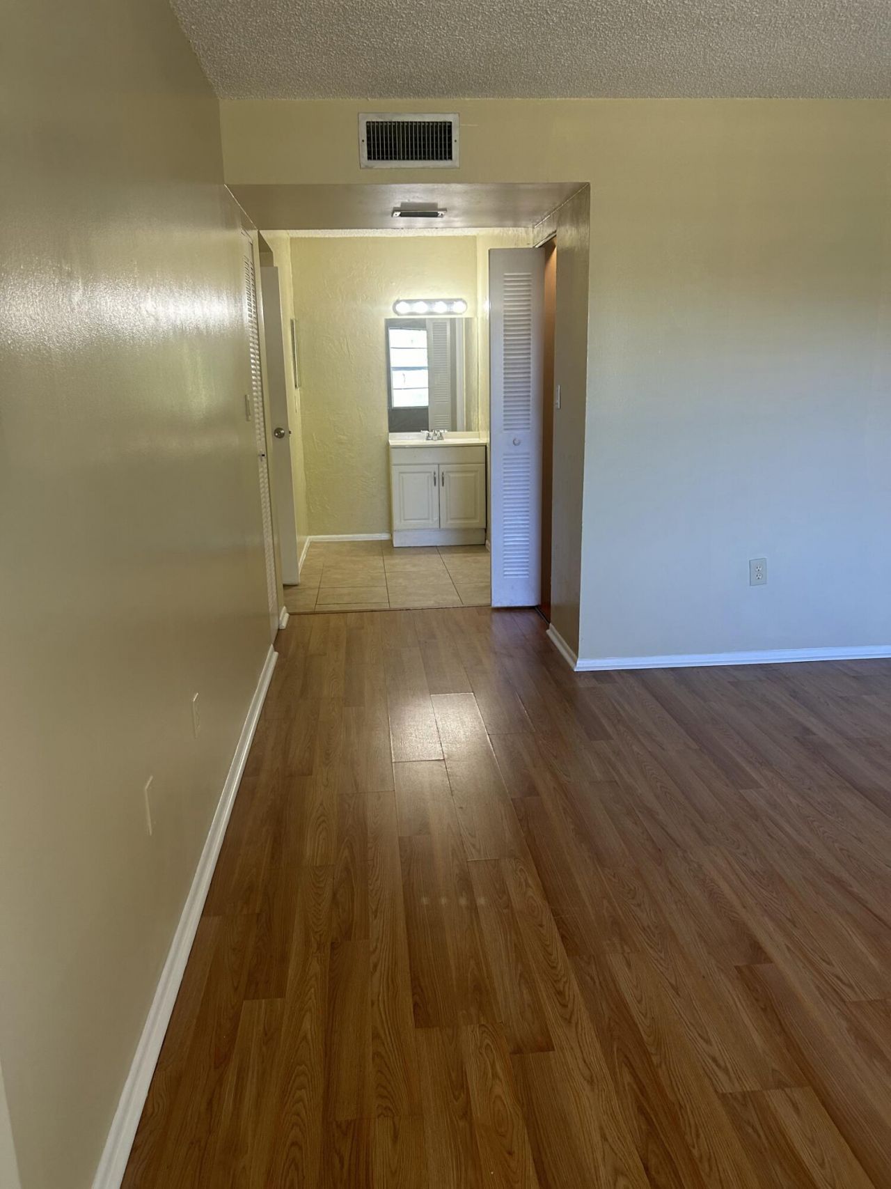 4304 NW 9th, Unit 2-2d, Deerfield Beach, FL 33064 Photo