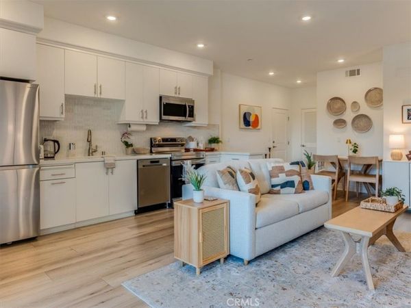 945 Madonna, Unit 103, San Luis Obispo, CA 93405