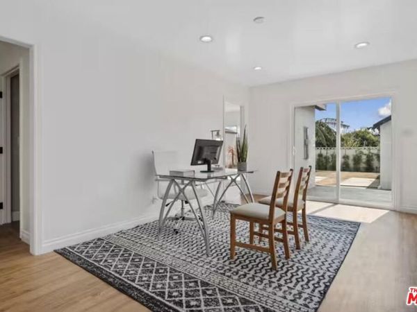 5750 5th Avenue, Los Angeles, CA 90043