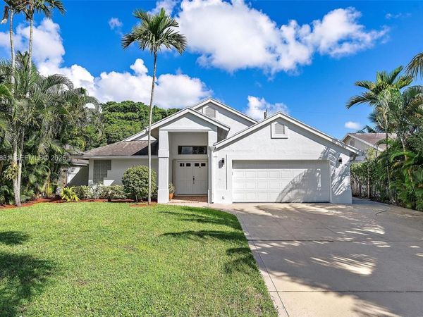 6051 Kendrick St, Jupiter, FL 33458