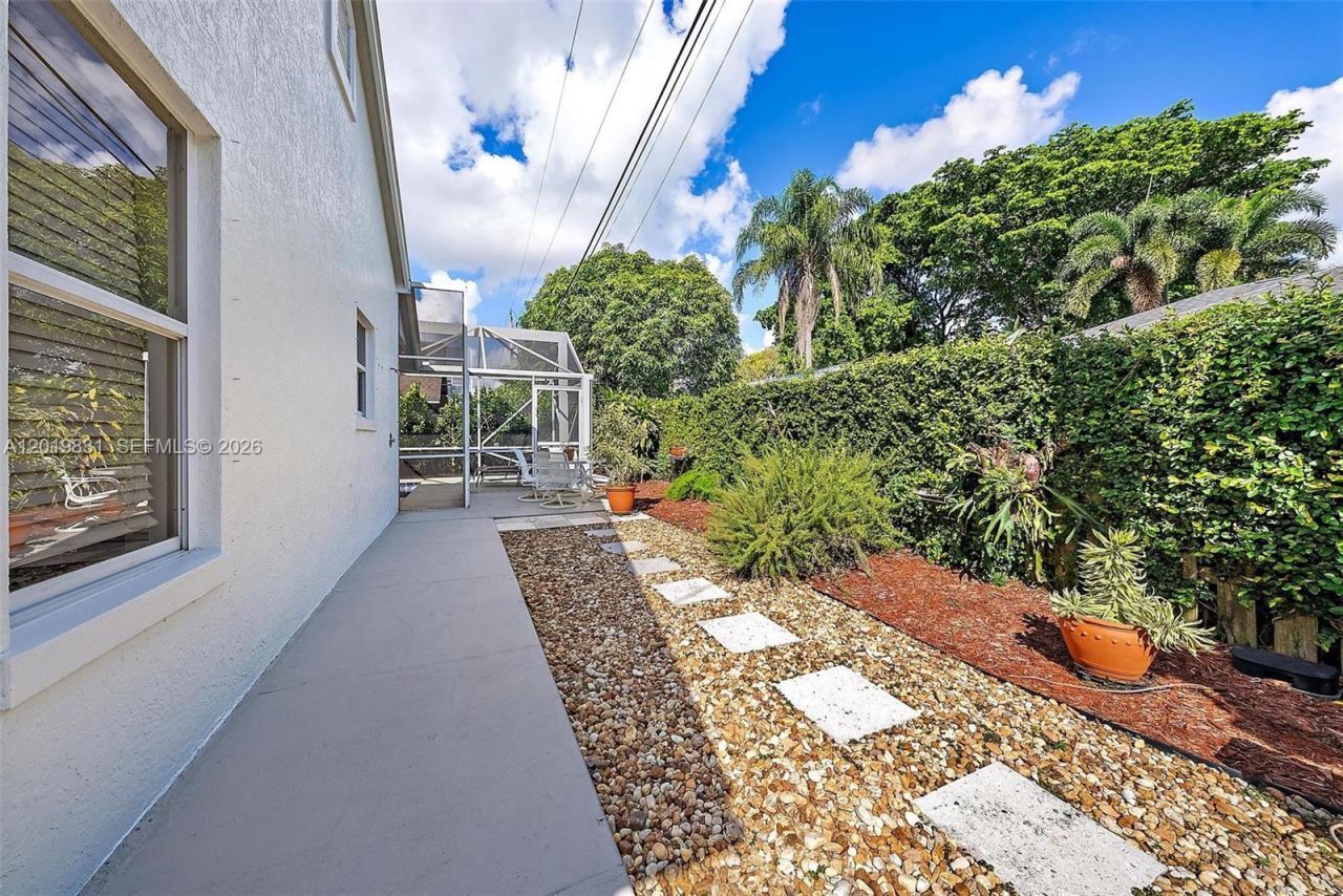 6051 Kendrick St, Jupiter, FL 33458 Photo