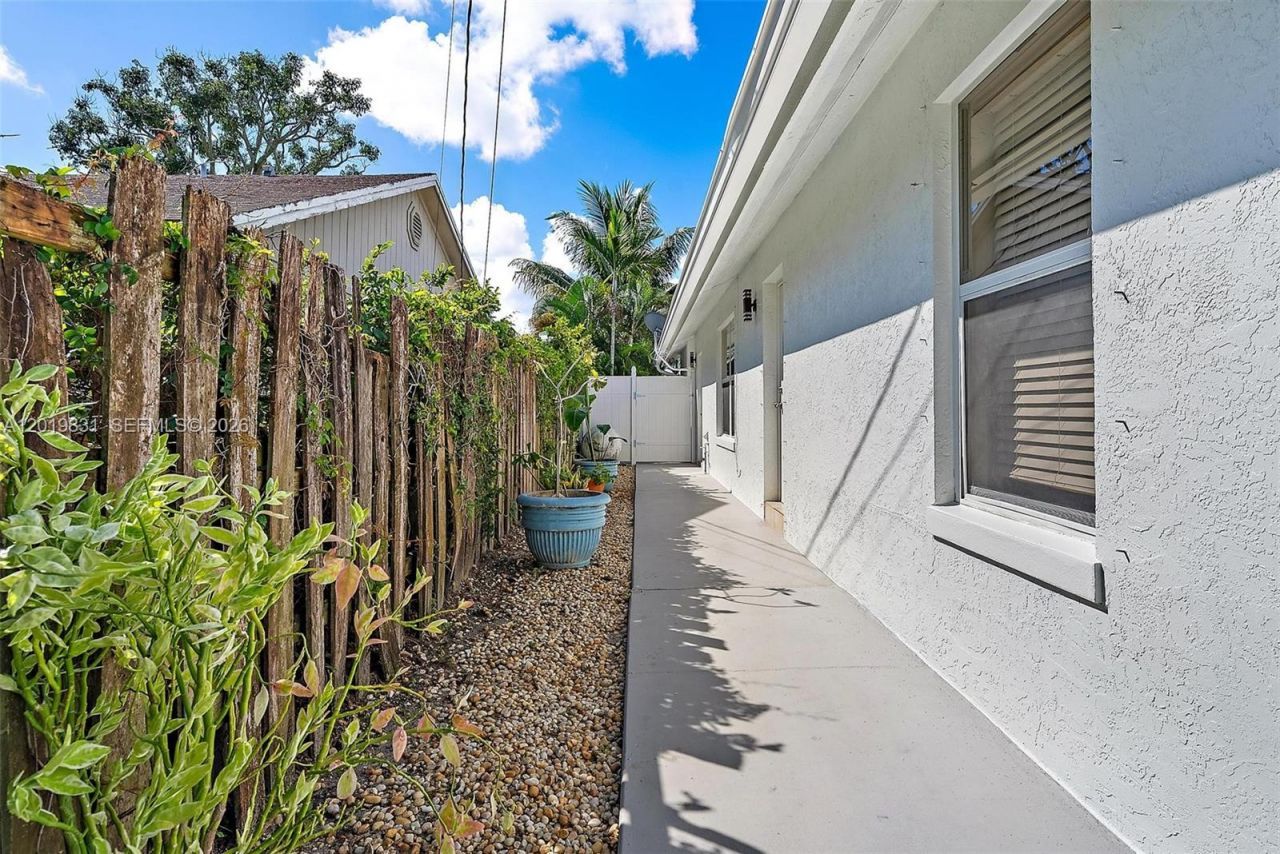 6051 Kendrick St, Jupiter, FL 33458 Photo