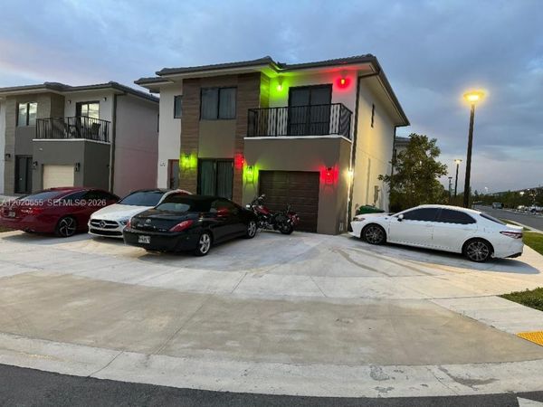 1152 NW 2nd St , Florida City, FL 33034