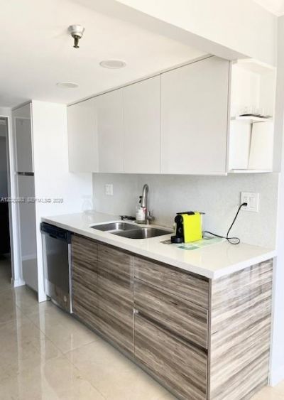 290 174th St, Unit 2012, Sunny Isles Beach, FL 33160 Photo