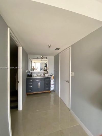290 174th St, Unit 2012, Sunny Isles Beach, FL 33160 Photo