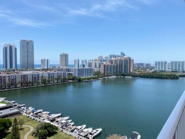 290 174th St, Unit 2012, Sunny Isles Beach, FL 33160 Photo