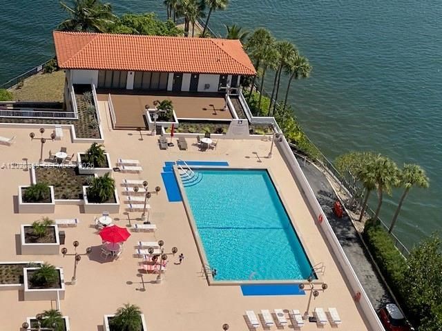 290 174th St, Unit 2012, Sunny Isles Beach, FL 33160 Photo