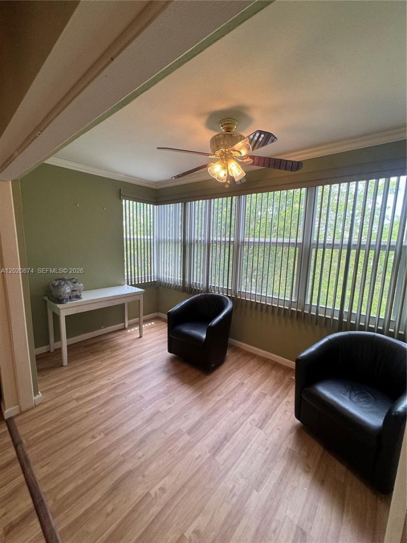 6731 Cypress Rd , Unit 410, Plantation, FL 33317 Photo