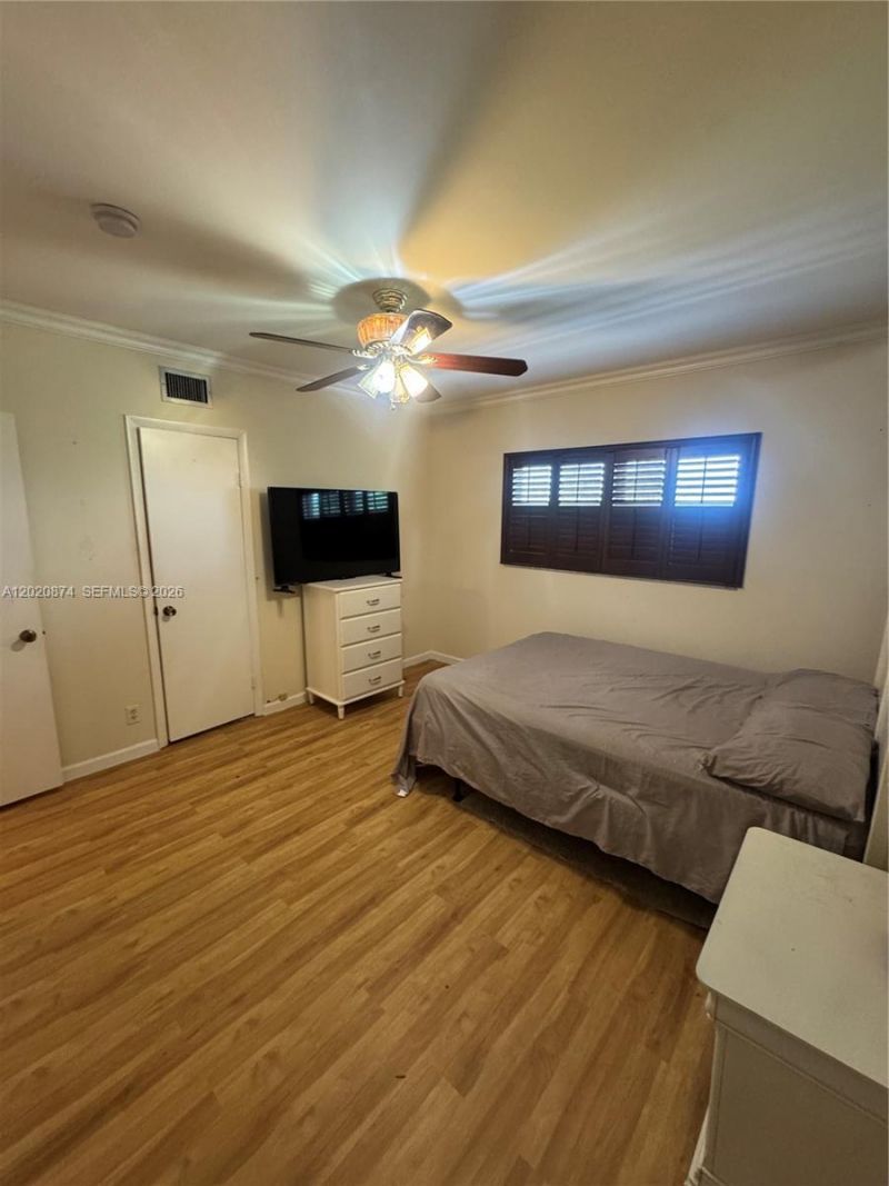6731 Cypress Rd , Unit 410, Plantation, FL 33317 Photo